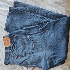 Levis 514 style jeans